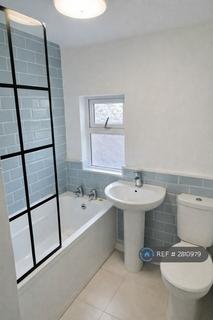 2 bedroom terraced house to rent, Tower Street, Heywood, OL10