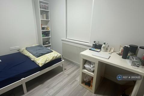 undefined, Adelphi Road, Epsom, KT17