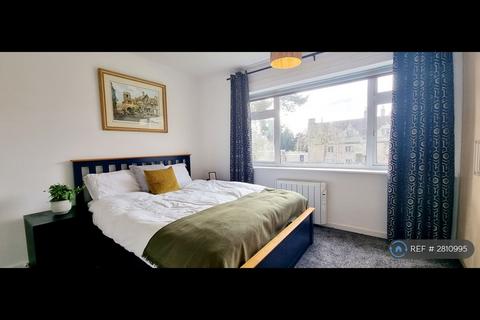 2 bedroom flat to rent, St. Johns Court, Warwick, CV34