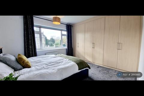 2 bedroom flat to rent, St. Johns Court, Warwick, CV34