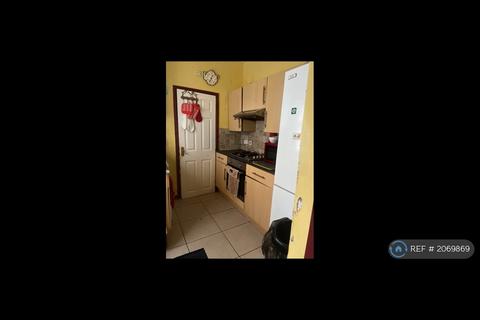 3 bedroom terraced house to rent, Police Station Road, Lowestoft, NR32