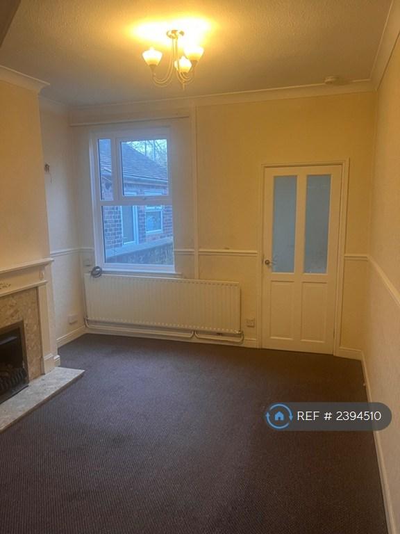 Living Room 4