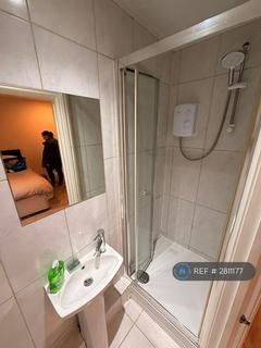 undefined, Zinzan Street, Berkshire, RG1