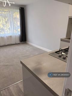 undefined, Croydon Road, Caterham, CR3