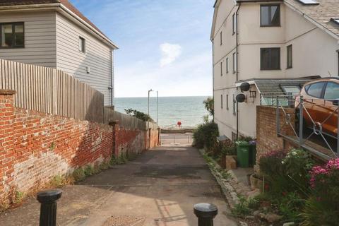 Hospitality for sale, 8-9 Wellington Ter Folkestone CT20 3DY