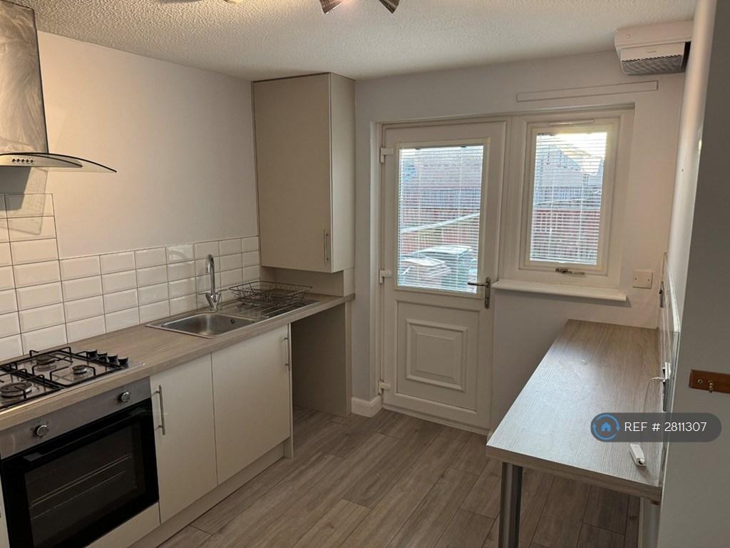 Kitchen 1