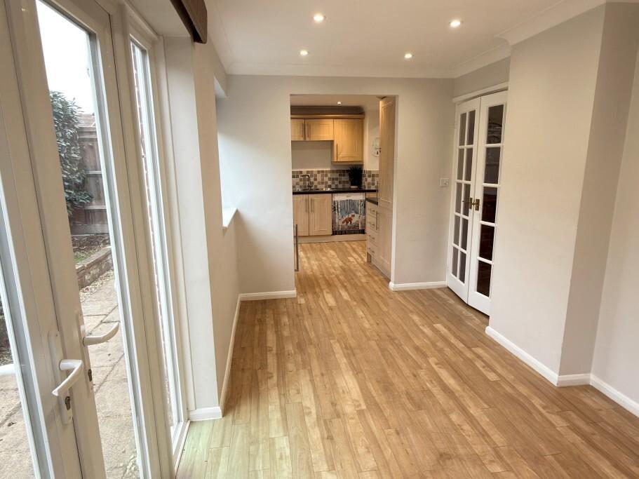 Dining Room Pic 2