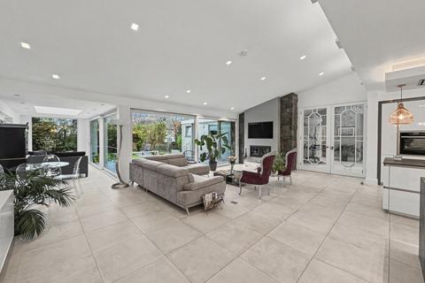 undefined, Old Hall Road, Salford, M7