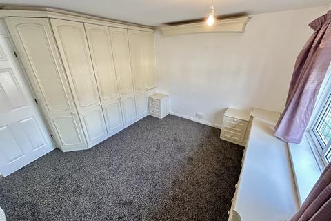 undefined, Hessian Close, BILSTON