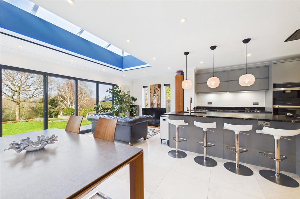 Kitchen / Breakfast