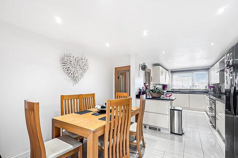 undefined, Druids Oak, Gloucester GL2