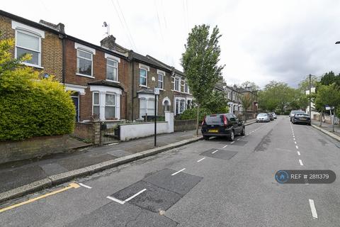 1 bedroom flat to rent, Colless Road, London, N15