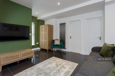 1 bedroom in a house share to rent, Greenwood Avenue, Portsmouth, PO6
