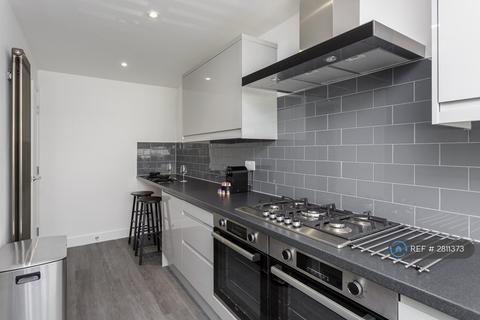 1 bedroom in a house share to rent, Greenwood Avenue, Portsmouth, PO6
