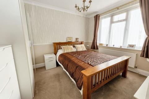 4 bedroom detached bungalow for sale, Hawthorn Road, Clacton-on-sea CO15