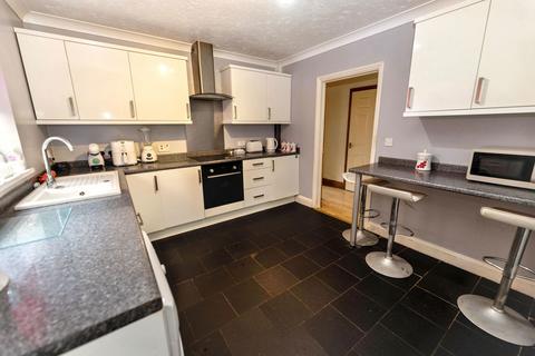 4 bedroom detached house for sale, Woodberry Way, Walton On The Naze CO14