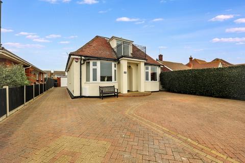 3 bedroom detached house for sale, Kings Parade, Clacton-on-sea CO15