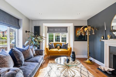 4 bedroom detached house for sale, Limes Close, Ashford, TW15