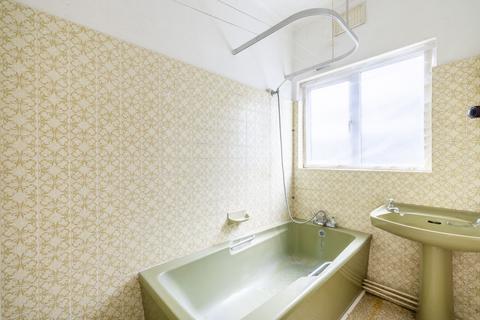3 bedroom semi-detached house for sale, Annes Walk, Caterham, CR3
