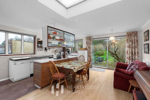 4 bedroom semi-detached house for sale, Beech Road, St Albans, AL3 5AX