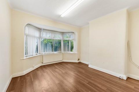 3 bedroom semi-detached house for sale, Tewkesbury Drive, Prestwich