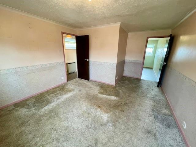 Lounge 3.jpg