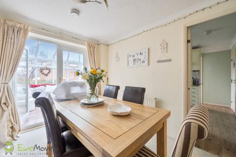 undefined, Hawkley Drive, Tadley RG26