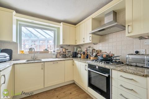 undefined, Hawkley Drive, Tadley RG26