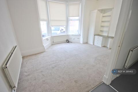 undefined, Queens Road, Beeston, Nottingham, NG9