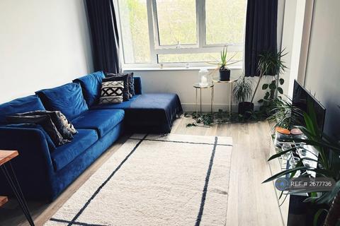 1 bedroom flat to rent, Palmitine House, London, SW11