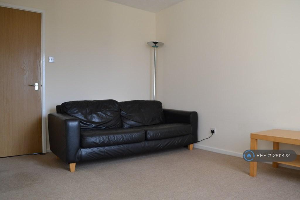 Lounge 2