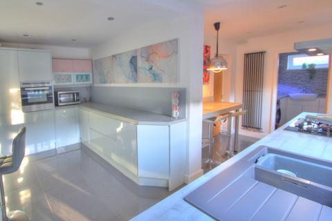 4 bedroom semi-detached house for sale, Digby Close, Lincoln, LN6