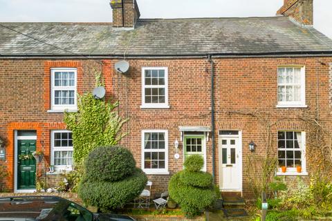 3 bedroom cottage for sale, Bradden Villas, Bradden Lane, Hemel Hempstead HP2