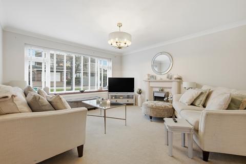 undefined, Basildon, Essex, SS13