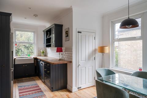 3 bedroom maisonette for sale, Newport Road, London E10