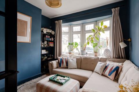 3 bedroom terraced house for sale, Ramsay Road, London E7