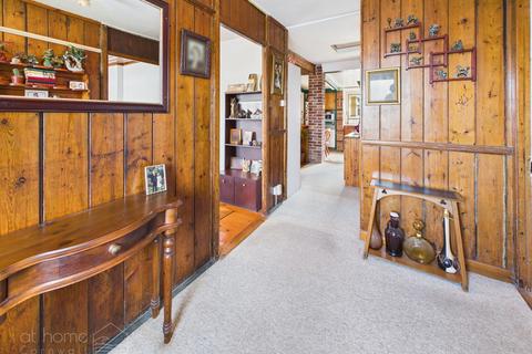 undefined, Highgate, St. Columb TR9