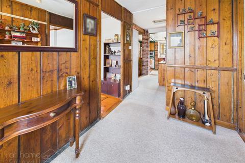 undefined, Highgate, St. Columb TR9