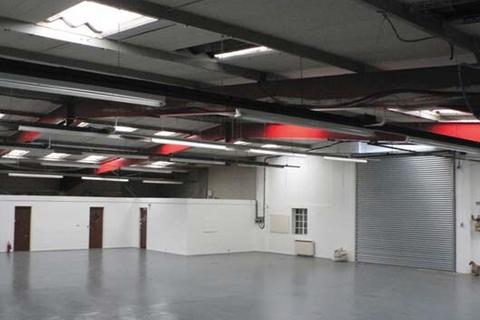 Warehouse to rent, Highfield Rd Manchester M38 9ST