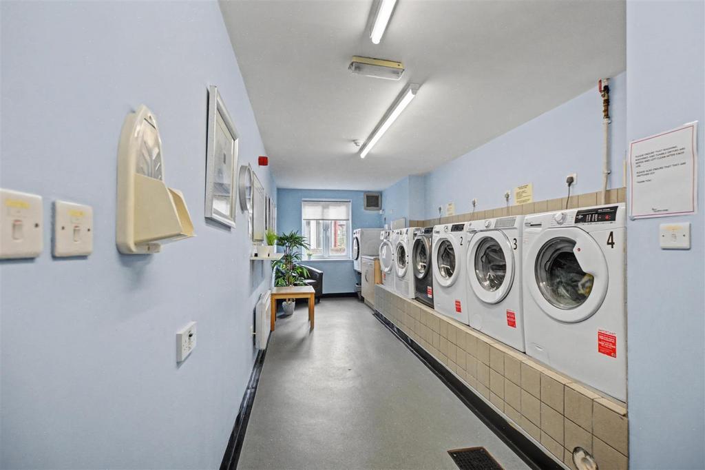Communal Laundry Room.jpeg