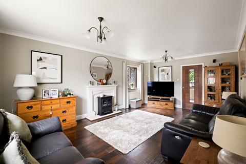 undefined, Oakvale Close, Elms Vale, Dover, CT17