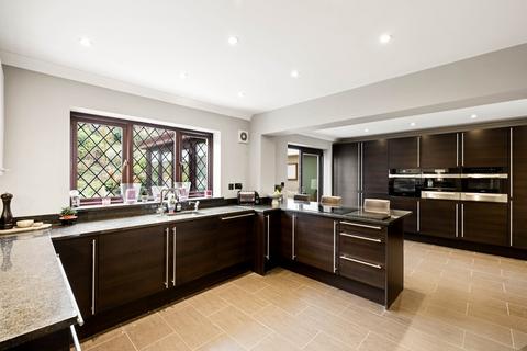 undefined, Oakvale Close, Elms Vale, Dover, CT17