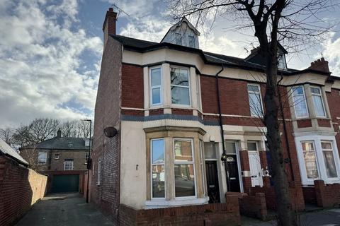 undefined, Queen Alexandra Road, North Shields