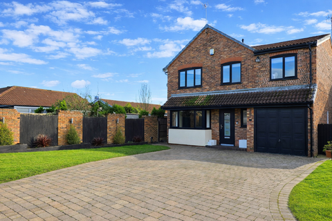 4 bedroom detached house for sale, Yarn Croft, Manchester M29