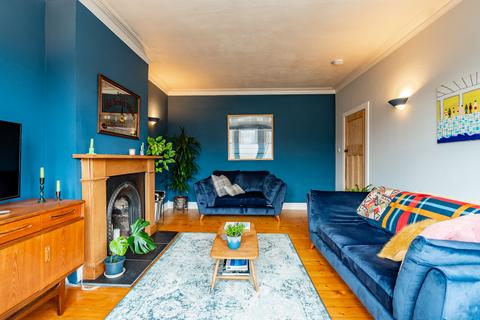 3 bedroom flat for sale, 12/4 Learmonth Avenue, Comely Bank, Edinburgh, EH4 1DF