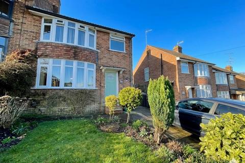 Hillary Crescent, Luton, Bedfordshire, LU1 5JH