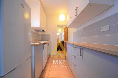 4 bedroom terraced house to rent, Westminster Road, Selly Oak, Birmingham B29