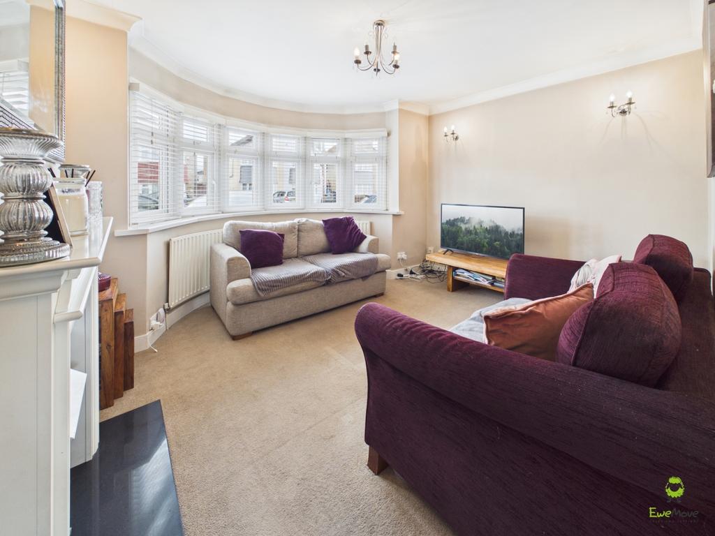 Presented by Clinton at Ewe Move Bexleyheath and Da