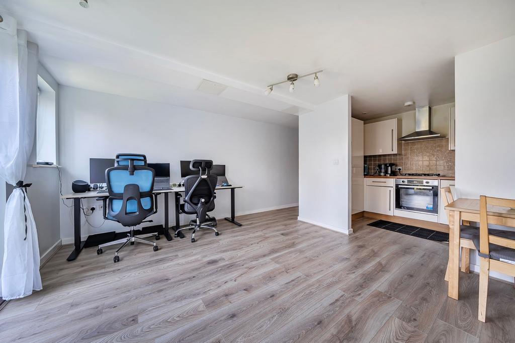 Lounge / Dining Room
