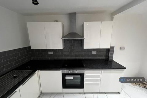1 bedroom flat to rent, Pant Yr Heol, Neath, SA11